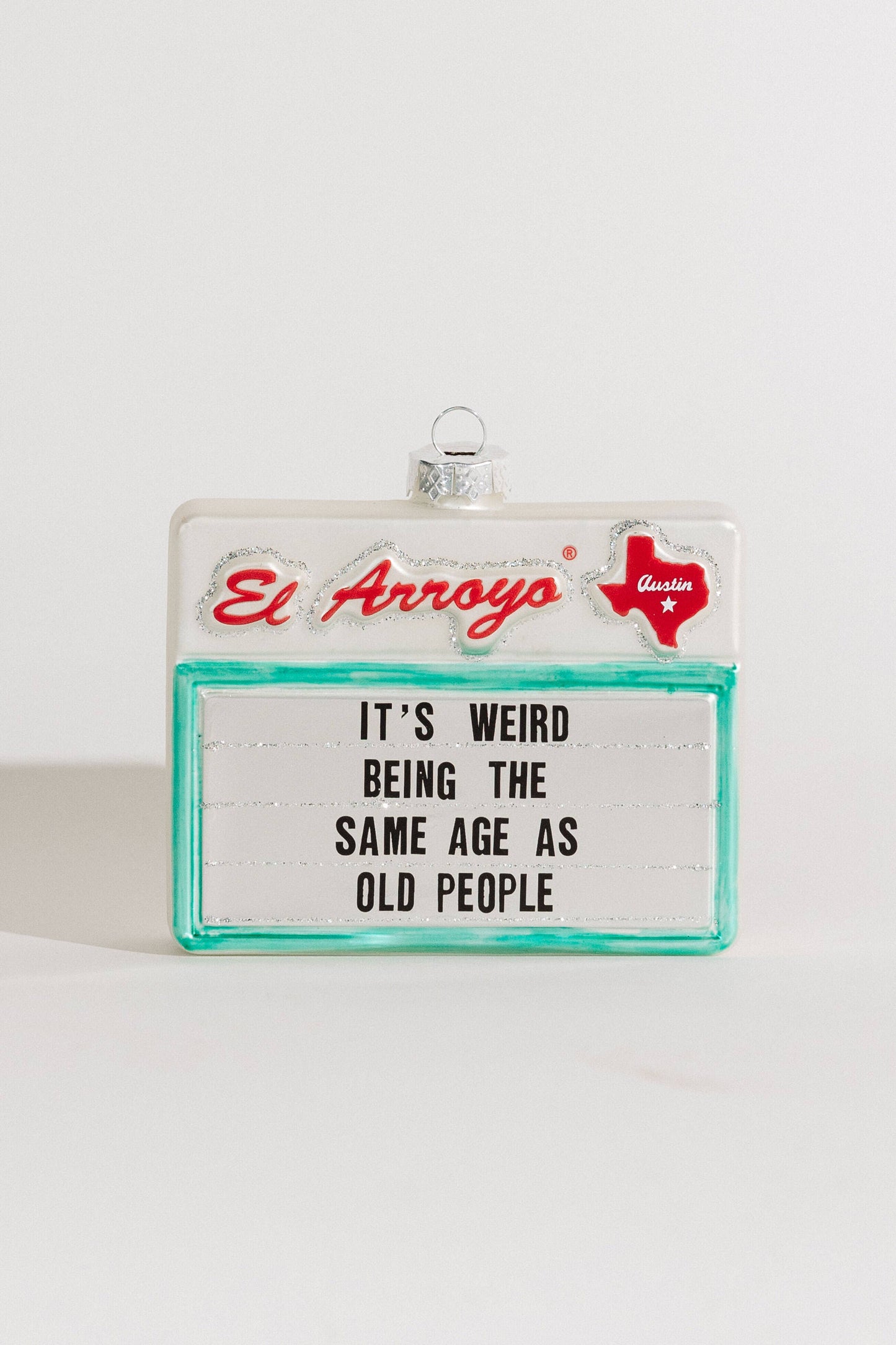 El Arroyo - Ornament - Old People