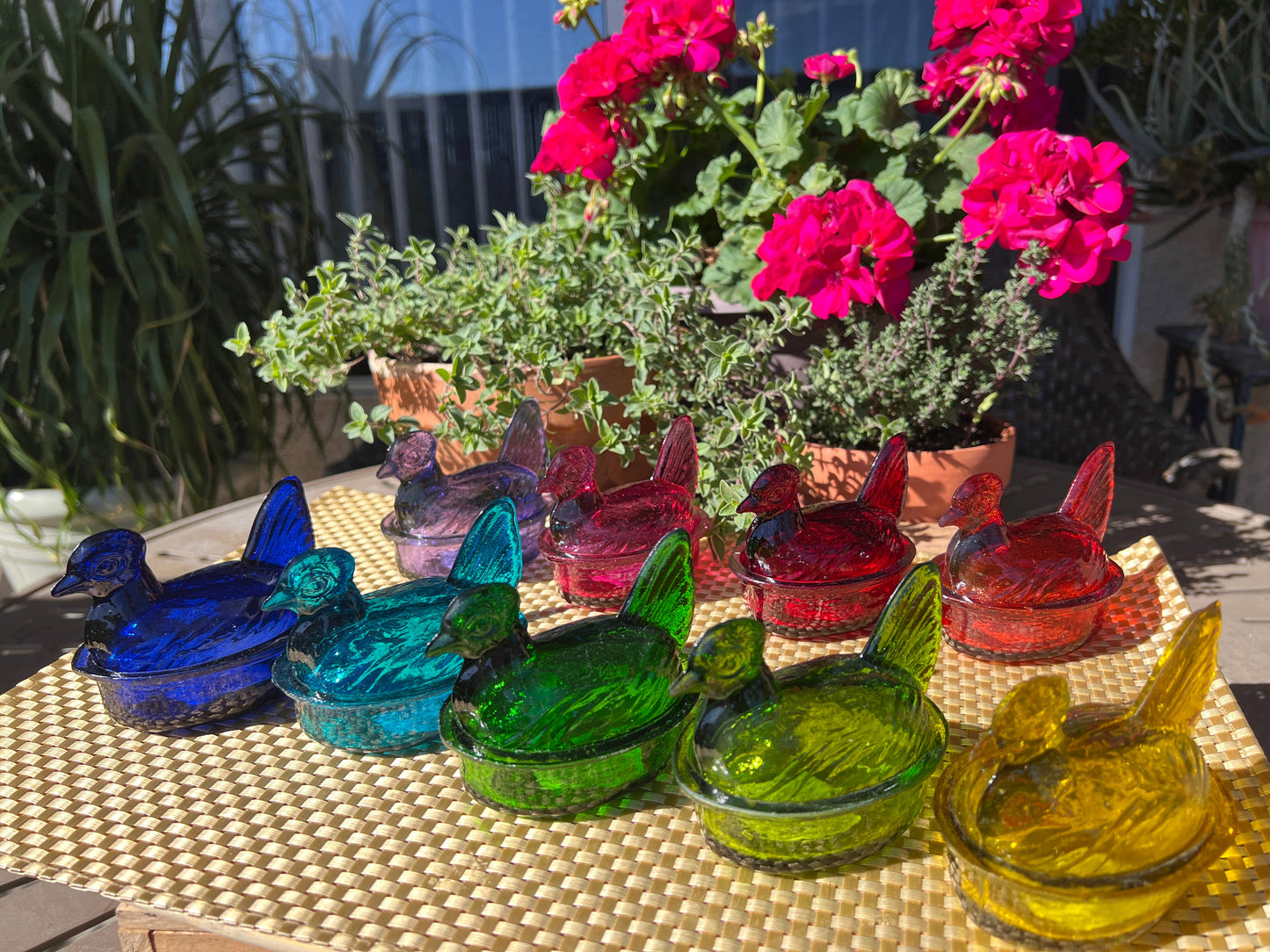 Nesting Hen Bowl - HONEY YELLOW | Hand Blown Glass