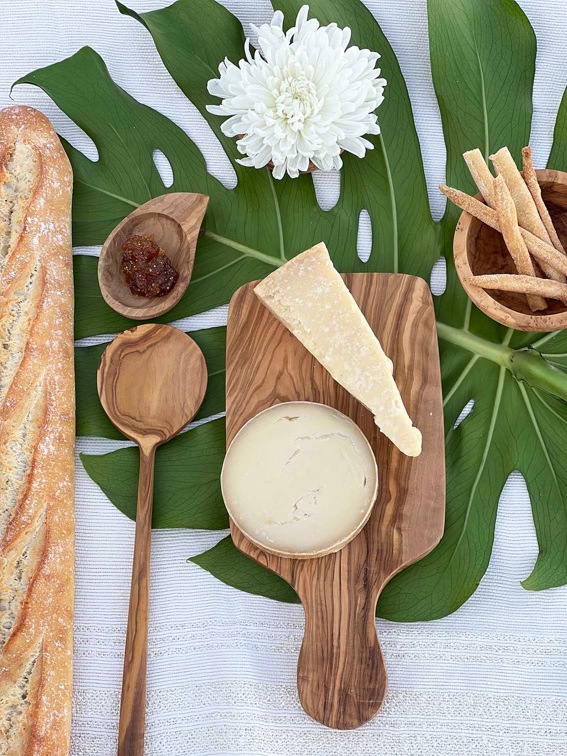 Olive Wood  Round Spoon Thin Handle 12"