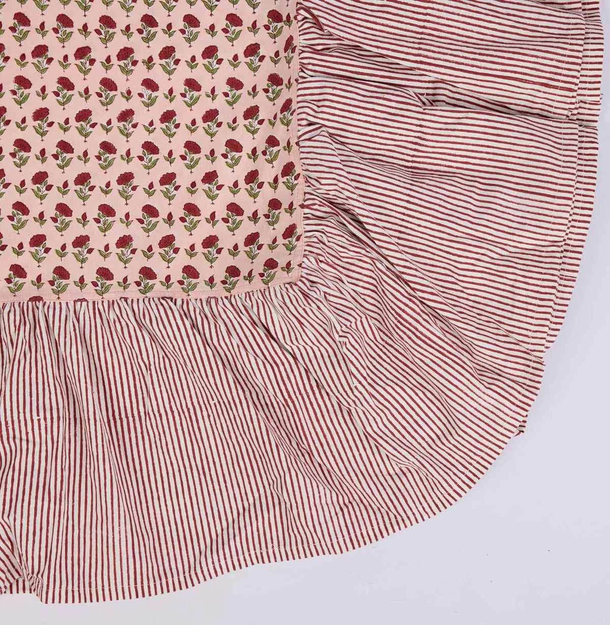 Block Printed Ruffled Tablecloth - Ditsy Floral Scarlet