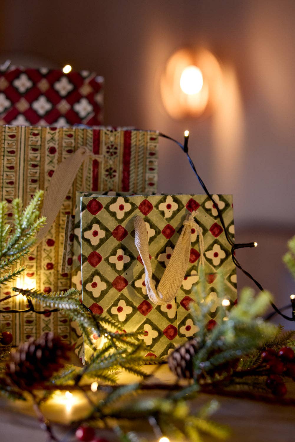 Traditional Christmas Gift Bags - Medium