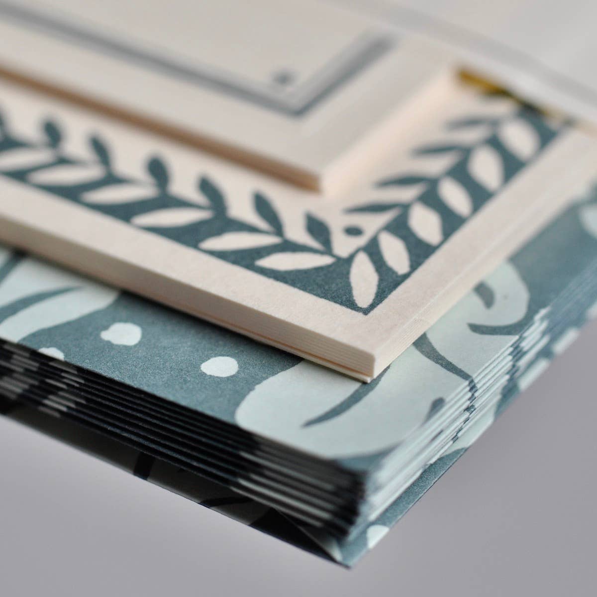 Quercus Duck Egg Set of Notecards and Envelopes