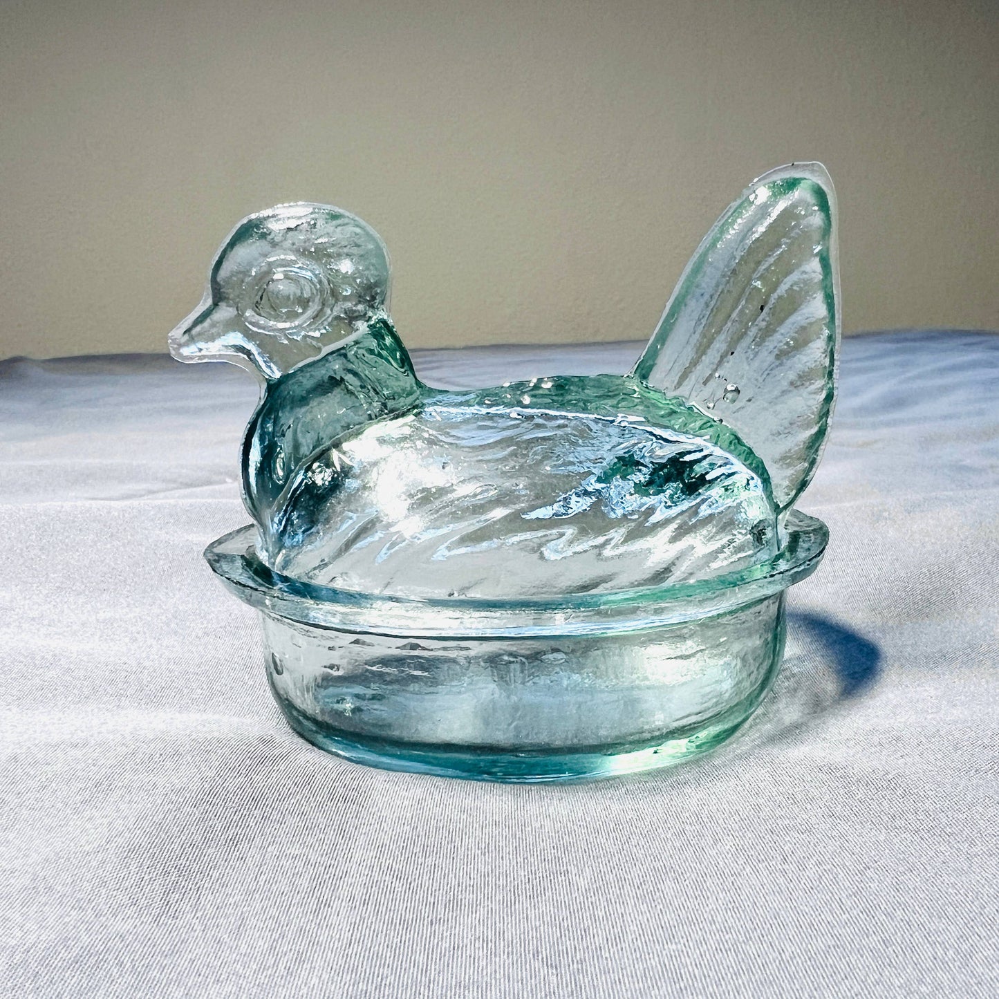 Nesting Hen Bowl - CLEAR DIAMOND | Hand Blown Glass